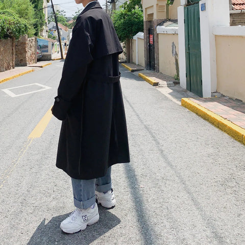 Nicholas	- Windbreaker-Trenchcoat
