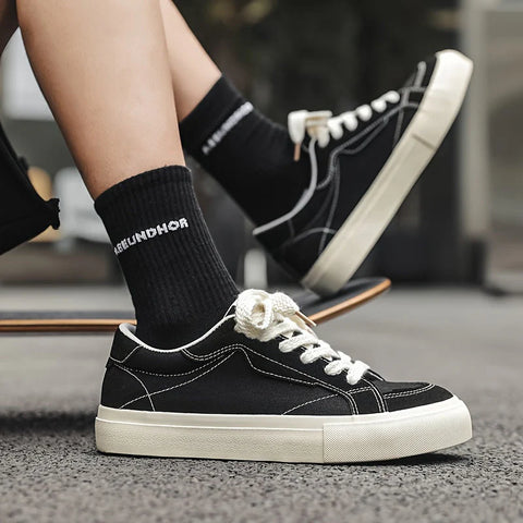Jameson - Modische Low-Top-Sneaker aus Canvas