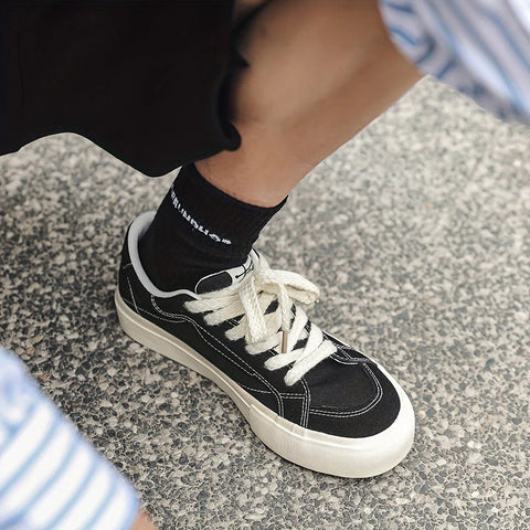 Jameson - Modische Low-Top-Sneaker aus Canvas