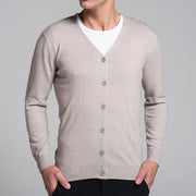 Gareth - Klassischer Cardigan mit V-Ausschnitt und Knöpfen