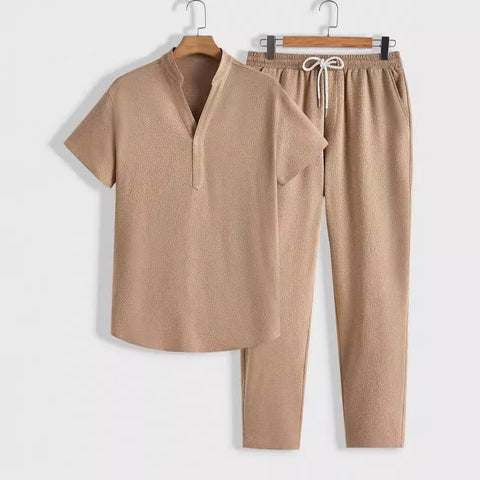 Jayden - Lässiges, elegantes Shirt mit V-Ausschnitt und Hose für Herren