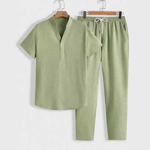 Jayden - Lässiges, elegantes Shirt mit V-Ausschnitt und Hose für Herren