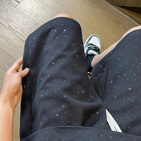 Roman - Glitzernde Freizeitshorts