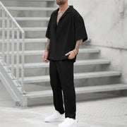 James - Elegantes, entspanntes Set aus Poloshirt und Hose