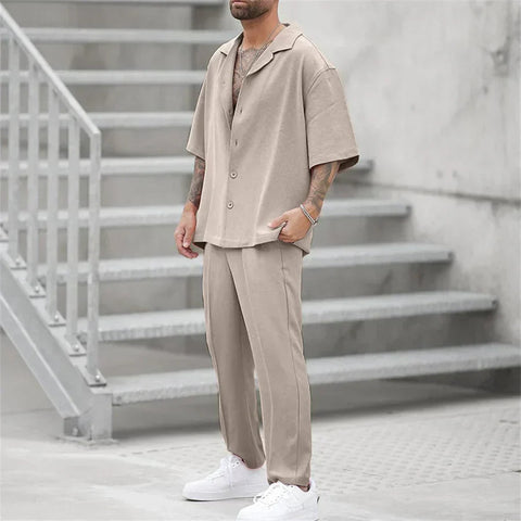 James - Elegantes, entspanntes Set aus Poloshirt und Hose