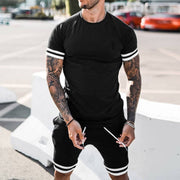 Javier - Lässiges, schmal geschnittenes Set aus T-Shirt und Shorts für Herren
