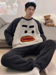 Benito - Fleece-Pyjama-Set mit gesticktem Cartoon-Gesicht für Männer